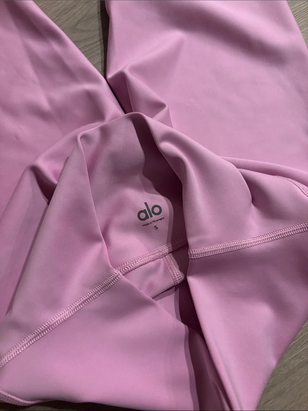 ALO Yoga High-Waist Legging Candy Heart Pink MSRP $134